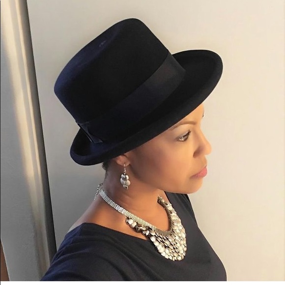 Women’s hats - Picture 7 of 7